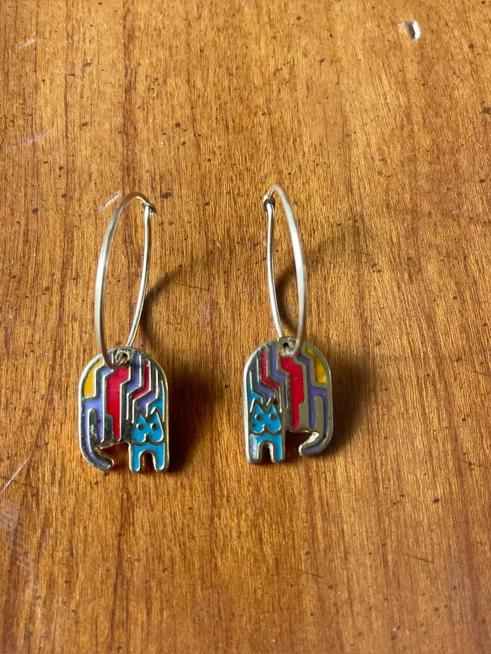 Vintage Laurel Burch Aztec Cat Enamel on Brass Earrings French Wire Hoops - Picture 5 of 12